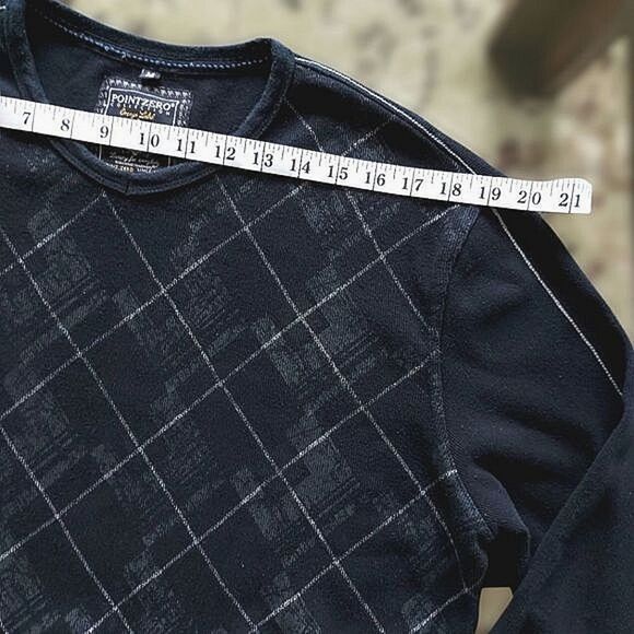 Point Zero navy abstract argyle sweater - Picture 3 of 11